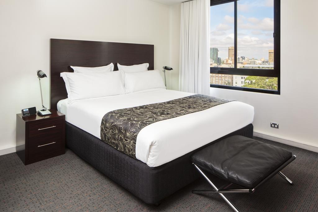 Cambridge Hotel シドニー エクステリア 写真
